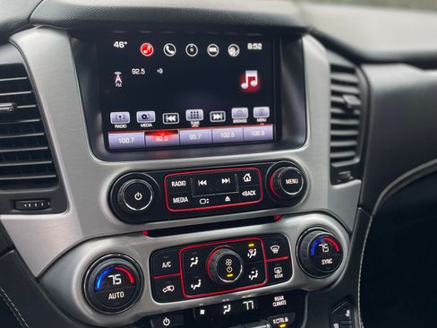 Used 2016 GMC Yukon SLT w/ Open Road Package image 8