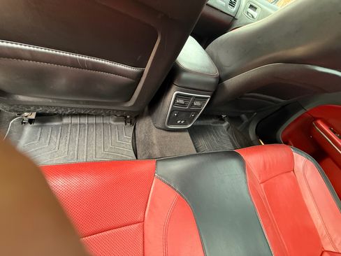 Used 2015 Dodge Charger SXT w/ AWD Plus Group image 6