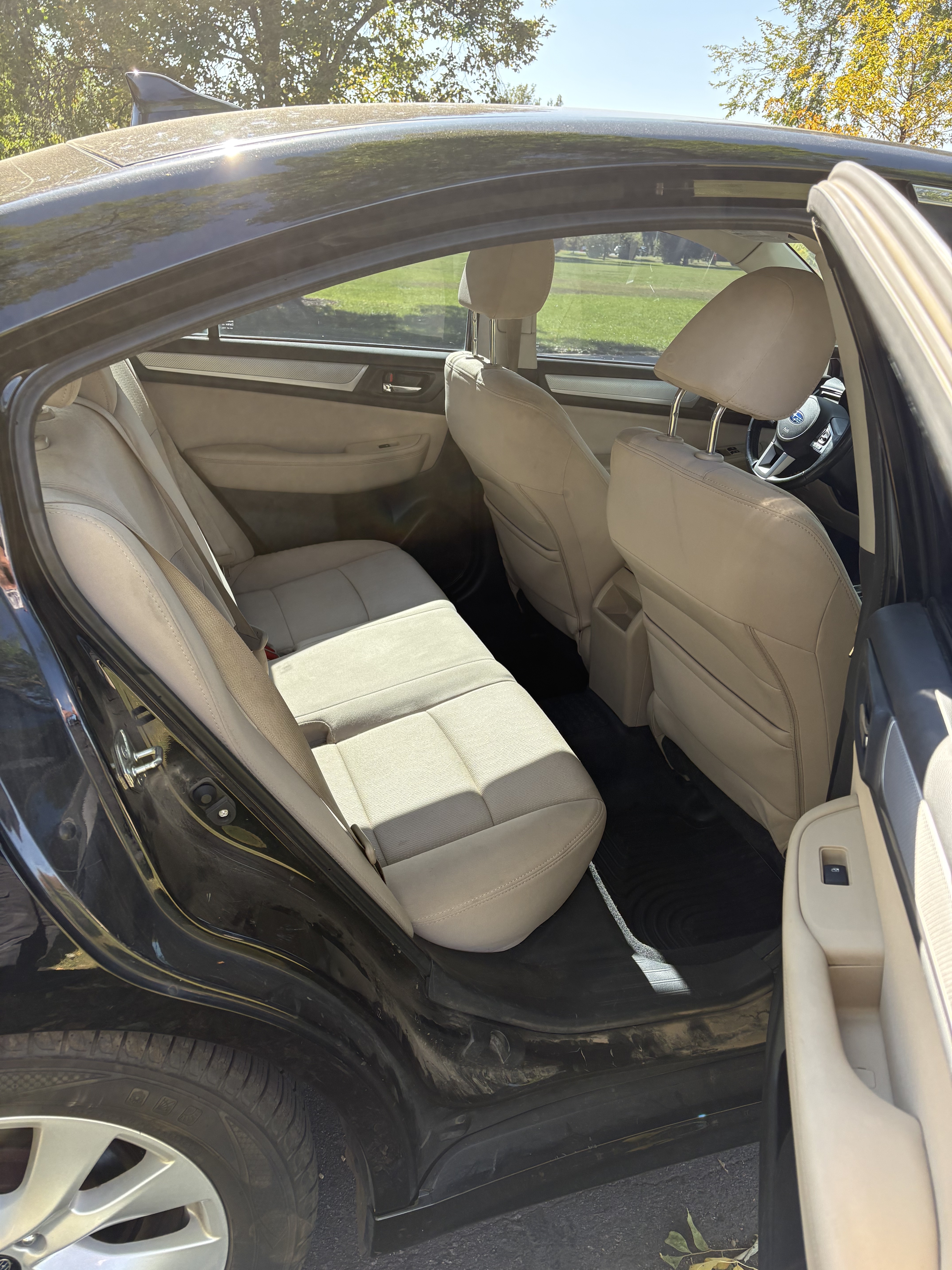 Used 2016 Subaru Legacy 2.5i Premium AWD/4WD image 13