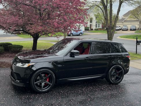 Used 2014 Land Rover Range Rover Sport Autobiography AWD/4WD image 8