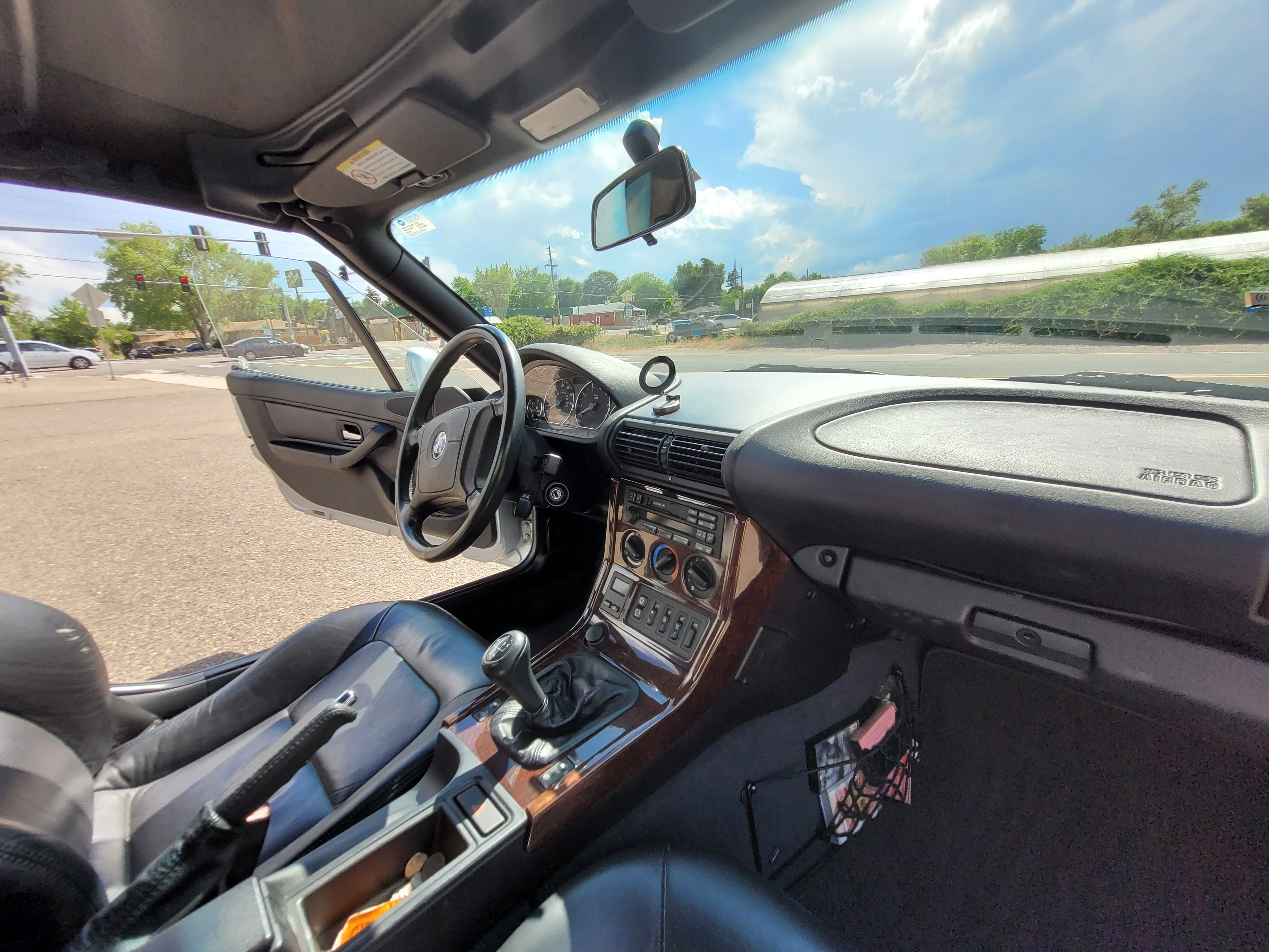 Used 1998 BMW Z3 2.8 RWD image 12
