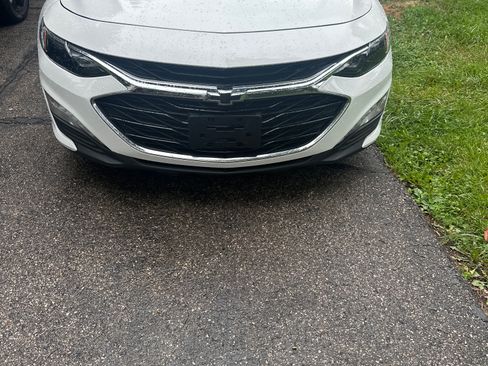 Used 2020 Chevrolet Malibu LT FWD image 10