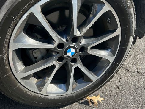 Used 2018 BMW X5 xDrive35i w/ Executive Package image 32