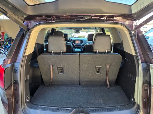 Used 2018 GMC Acadia Denali w/ Technology Package image 16