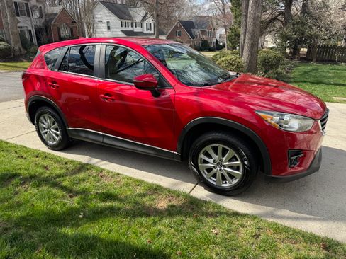 Used 2016 MAZDA CX-5 Touring image 5