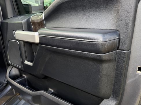 Used 2021 Ford F250 Lariat w/ Lariat Ultimate Package image 23