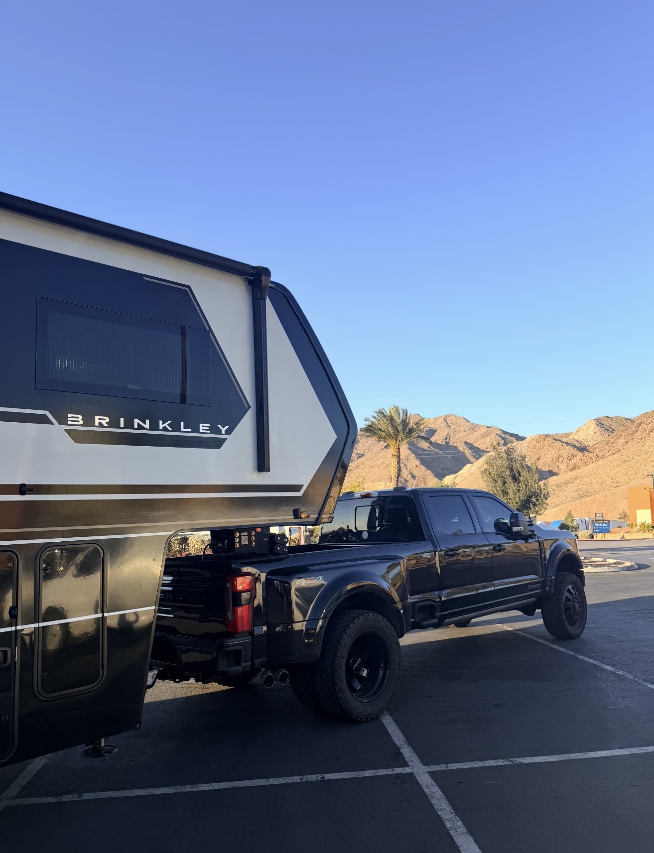 Used 2025 Ford F450 Platinum w/ Camper Package AWD/4WD image 13