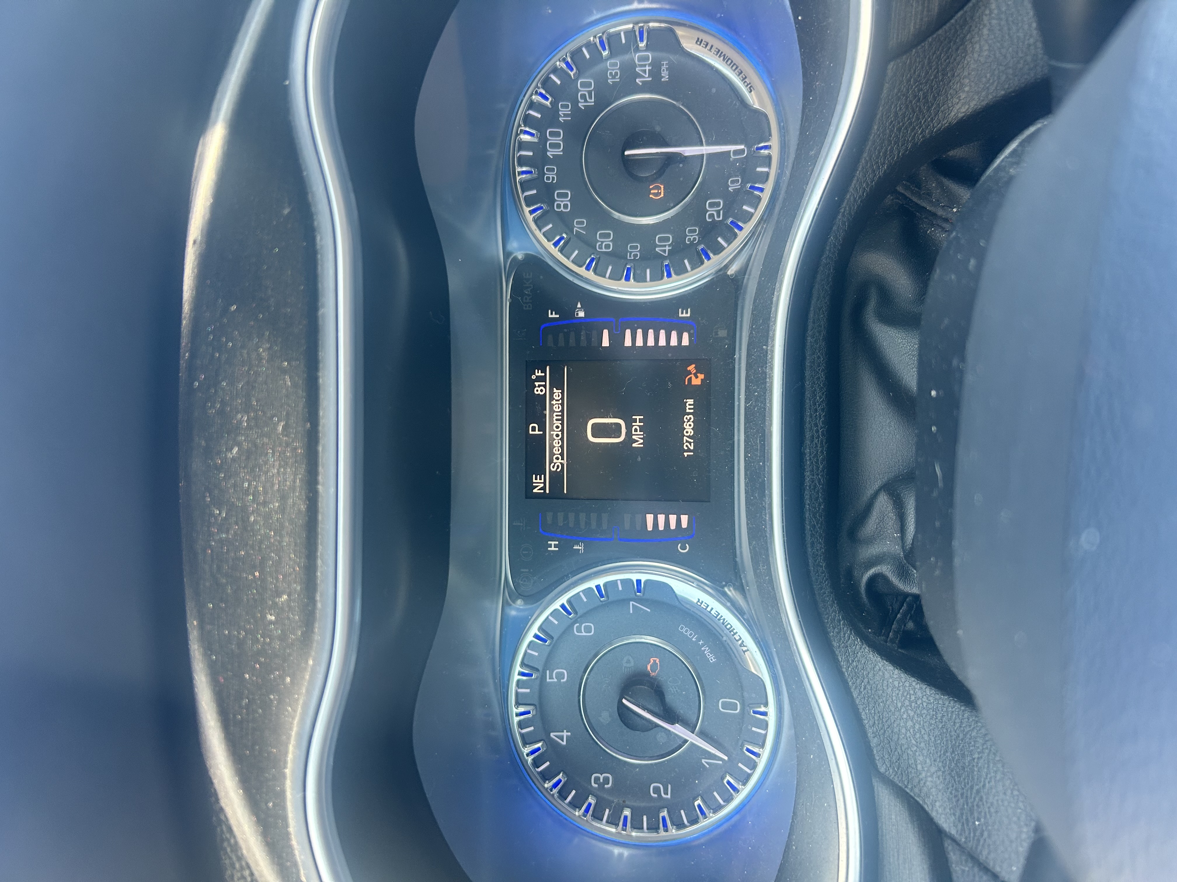 Used 2015 Chrysler 200 Limited FWD image 8