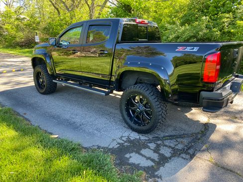 Used 2016 Chevrolet Colorado Z71 AWD/4WD image 1