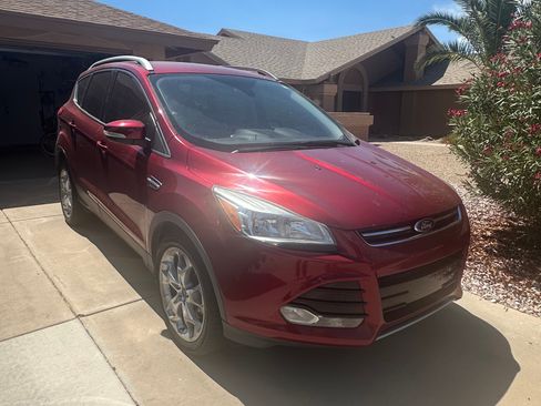 Used 2014 Ford Escape Titanium FWD image 1