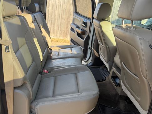 Used 2015 GMC Sierra 1500 SLT w/ SLT Preferred Package image 5