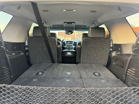 Used 2018 GMC Yukon SLT w/ Premium Edition image 14