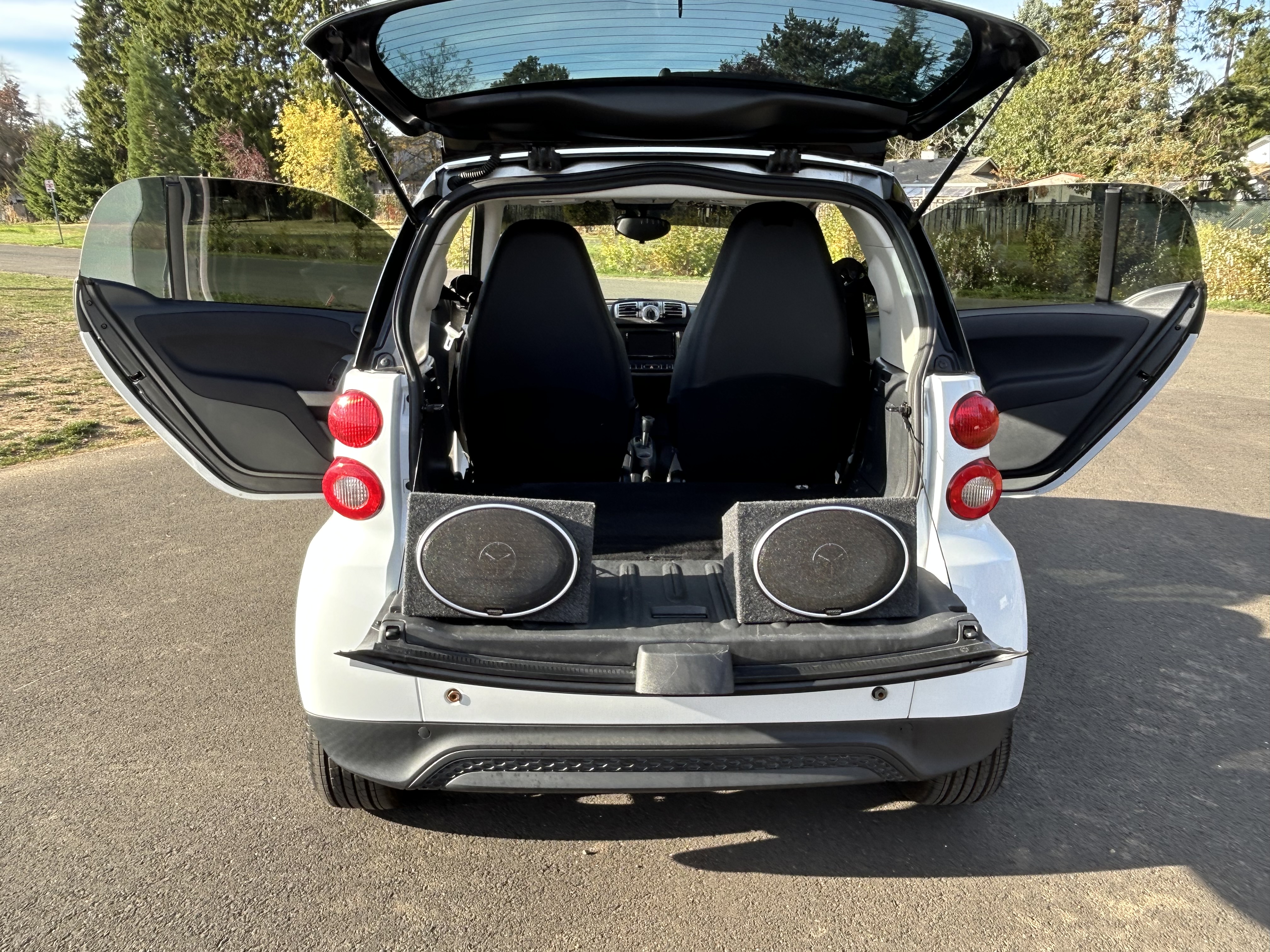 Used 2014 smart fortwo pure RWD image 21