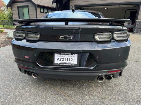 Used 2024 Chevrolet Camaro SS image 11