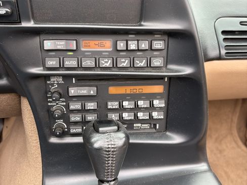 Used 1996 Chevrolet Corvette Convertible image 16