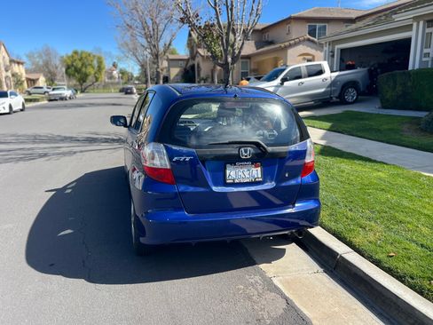 Used 2009 Honda Fit image 4
