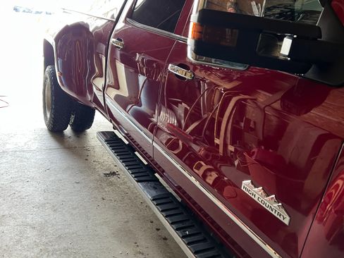 Used 2019 Chevrolet Silverado 3500 High Country w/ Duramax Plus Package image 19