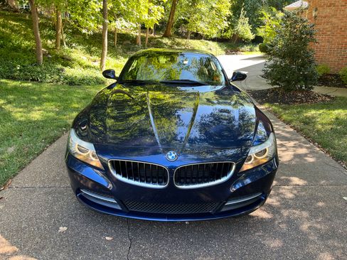 Used 2011 BMW Z4 sDrive30i RWD image 25
