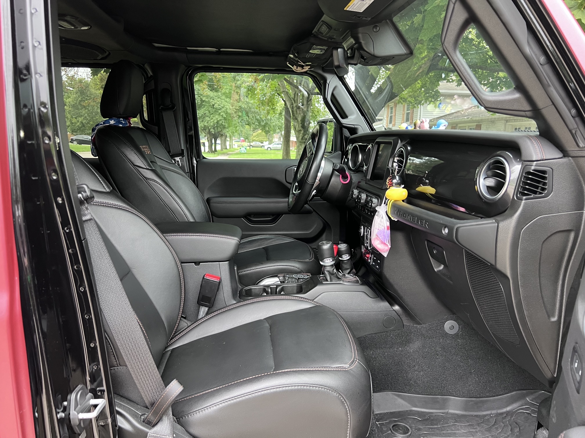 Used 2021 Jeep Wrangler Unlimited Rubicon AWD/4WD image 24