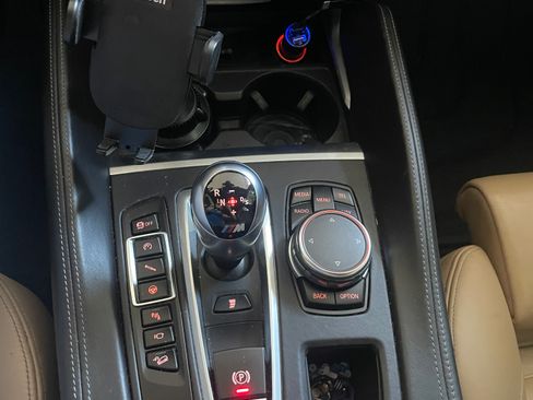 Used 2016 BMW X5 M AWD/4WD image 14