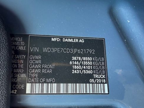 Used 2018 Mercedes-Benz Sprinter 2500 image 4