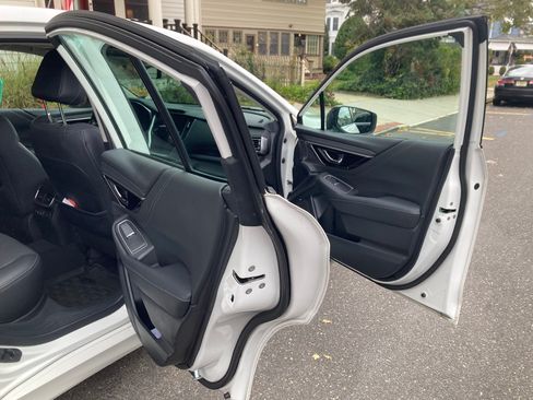 Used 2022 Subaru Legacy Limited image 13