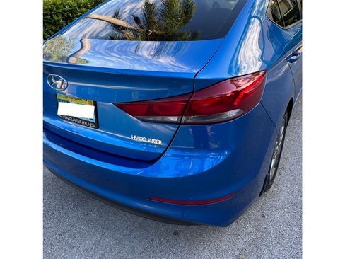 Used 2017 Hyundai Elantra SE FWD image 8