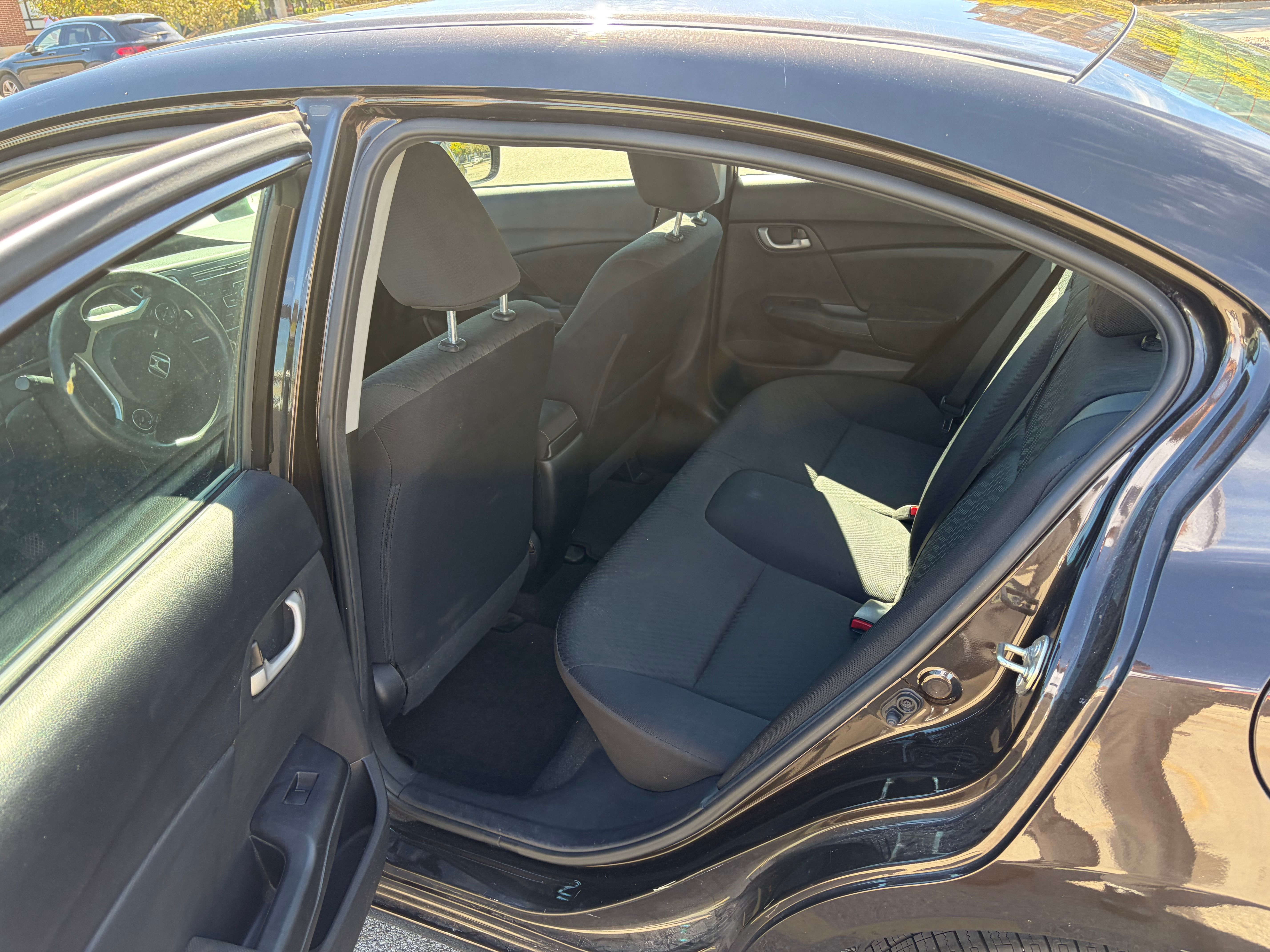 Used 2014 Honda Civic LX image 9