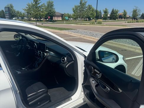 Used 2018 Mercedes-Benz C 300 4MATIC Sedan image 12