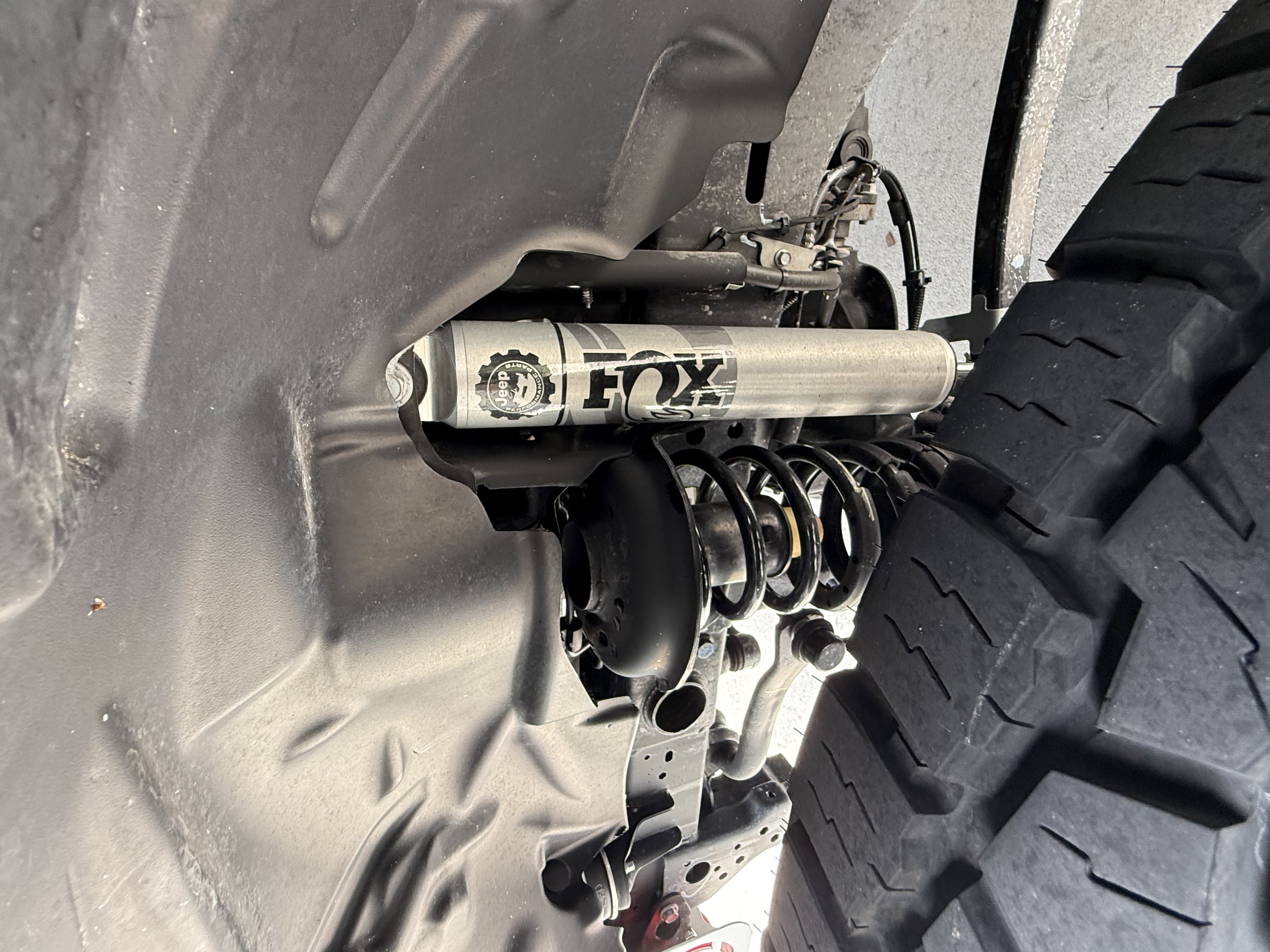 Used 2022 Jeep Gladiator Overland AWD/4WD image 15