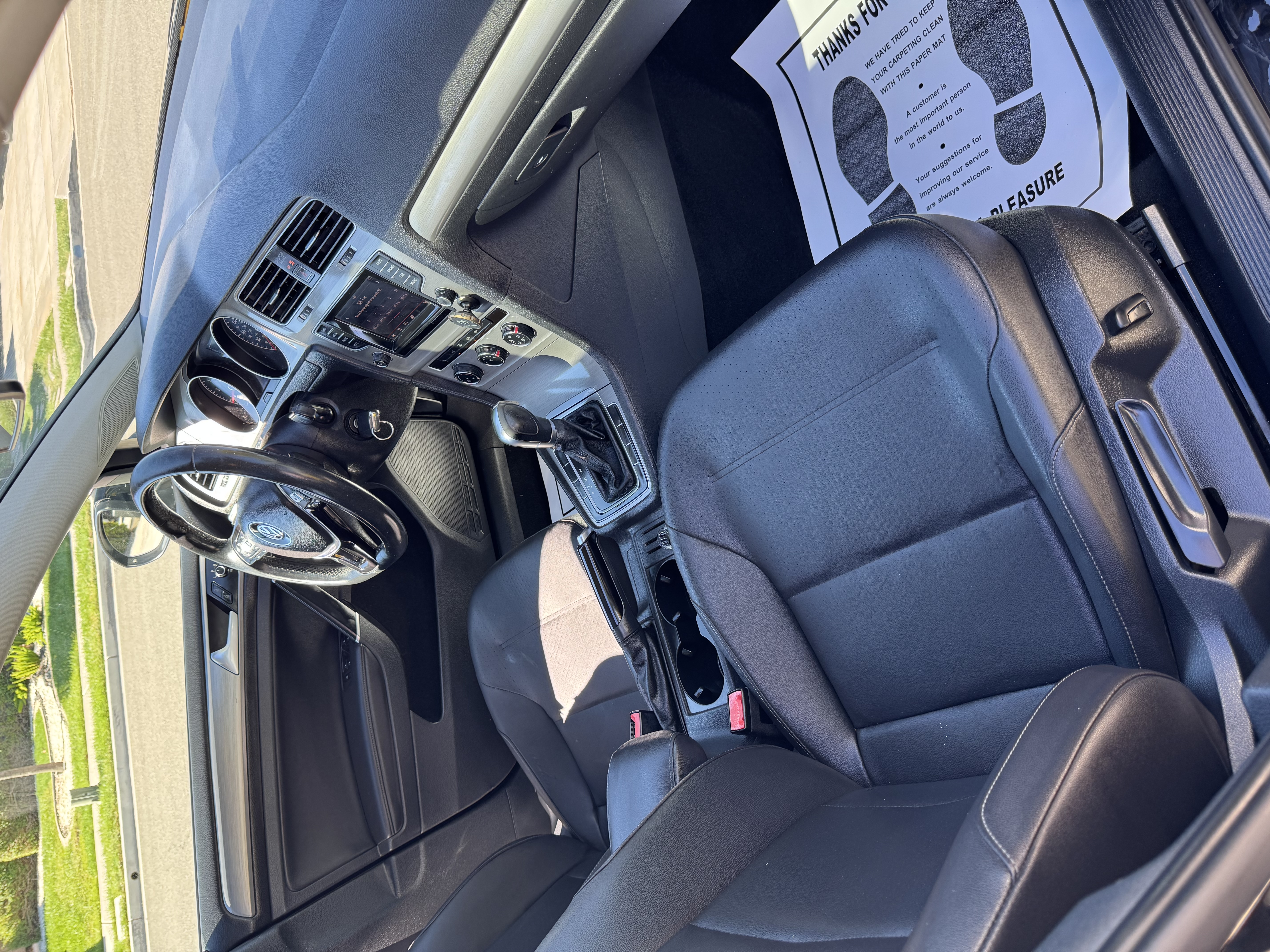 Used 2015 Volkswagen Golf S FWD image 14