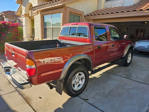 Used 2004 Toyota Tacoma PreRunner image 11