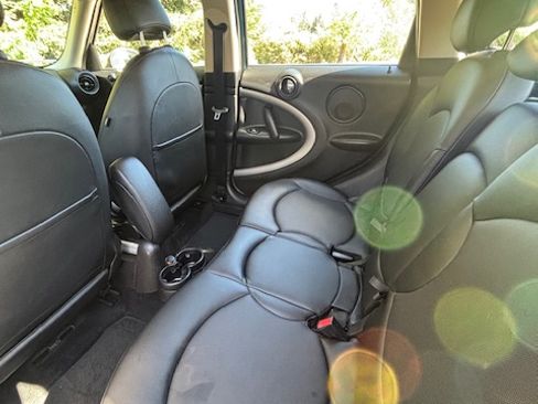 Used 2014 MINI Cooper Countryman image 12