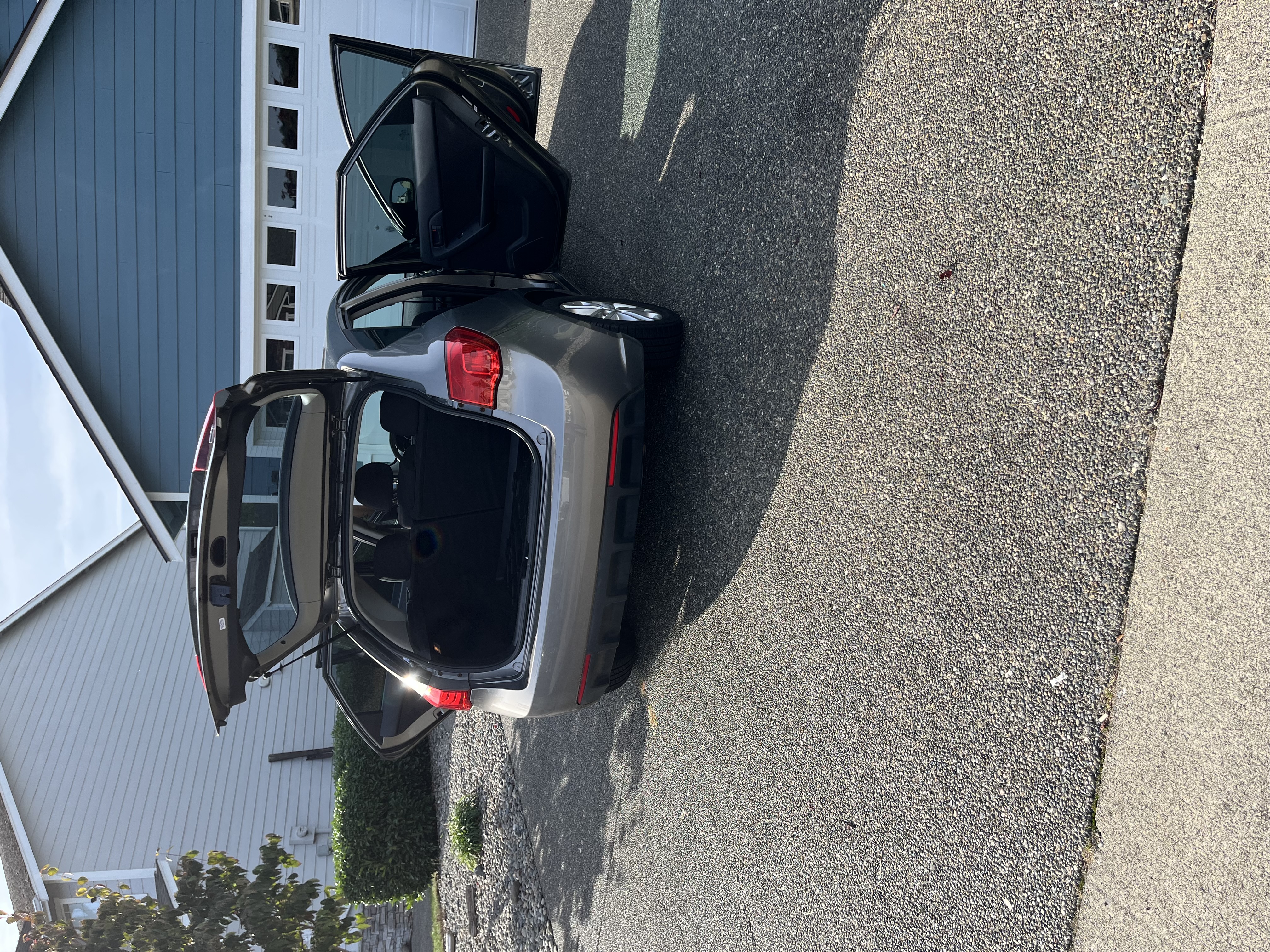 Used 2012 Kia Forte EX FWD image 10
