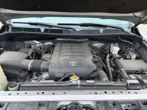 Used 2014 Toyota Tundra SR5 RWD image 17