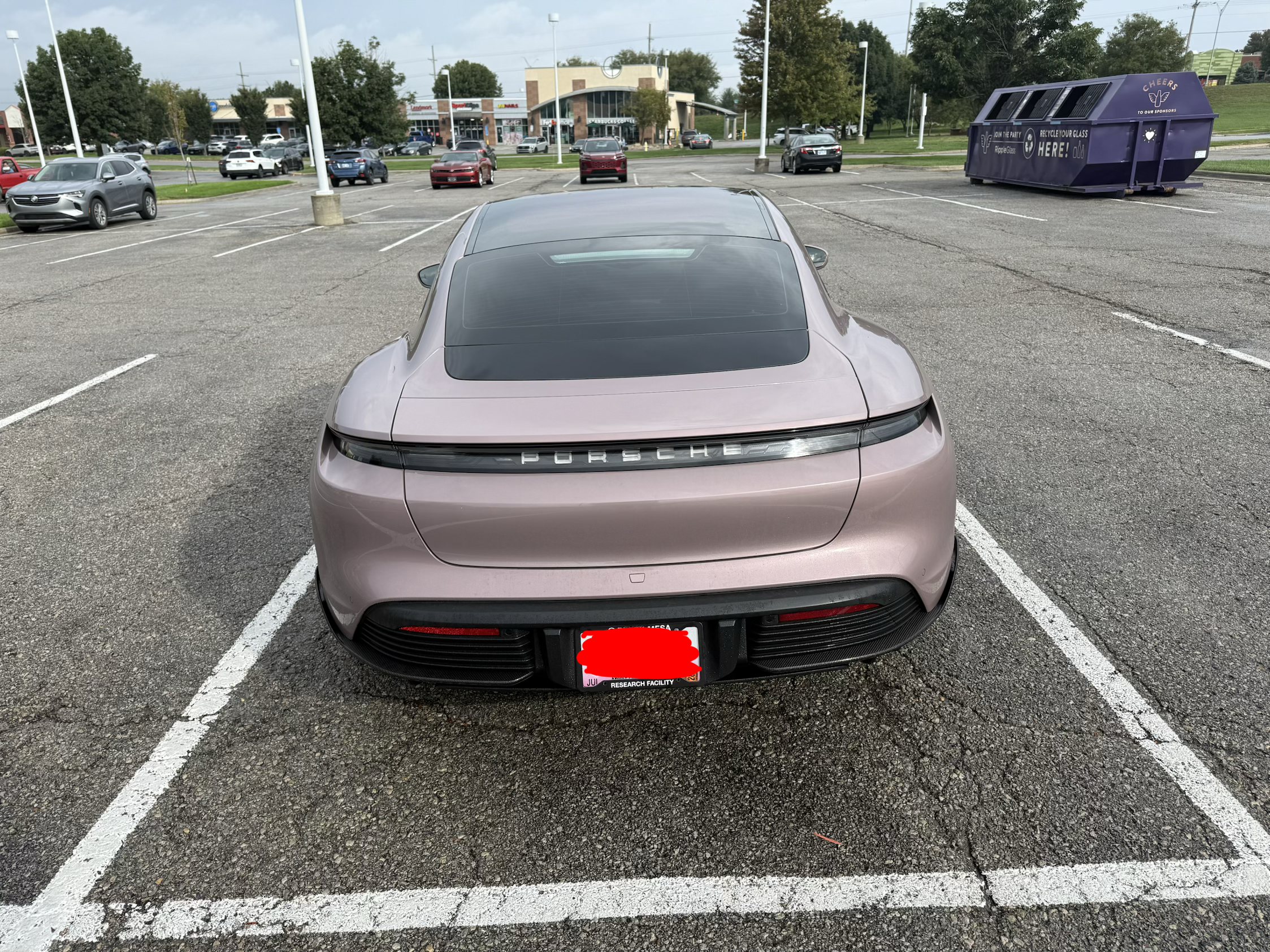 Used 2022 Porsche Taycan RWD image 8