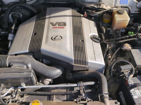 Used 2001 Lexus LX 470 4WD image 25