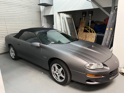 Used 2002 Chevrolet Camaro Z28 w/ SS Performance/Appearance Pkg image 22
