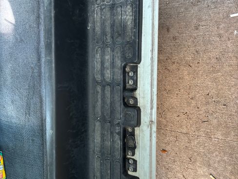 Used 2000 Chevrolet Express 2500 Passenger w/ LS Preferred Equipment Group RWD image 29