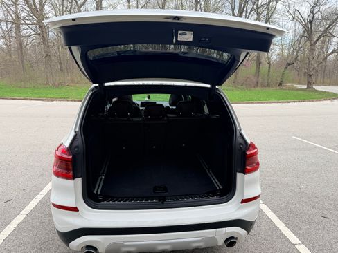 Used 2018 BMW X3 xDrive30i image 9