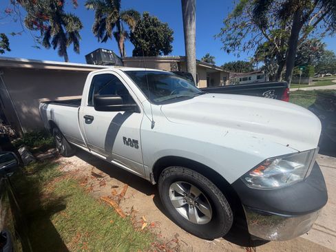 Used 2014 RAM 1500 Tradesman w/ Power & Remote Entry Group RWD image 12