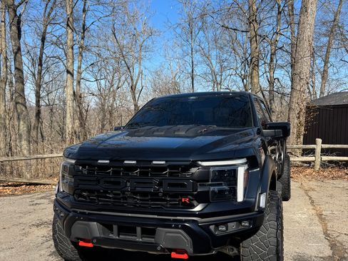 Used 2024 Ford F150 Raptor w/ Equipment Group 803A Raptor R image 4