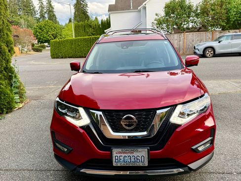 Used 2017 Nissan Rogue SL w/ SL Premium Package AWD/4WD image 21