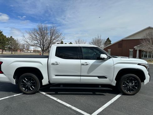 Used 2023 Toyota Tundra Platinum w/ Advanced Package image 5