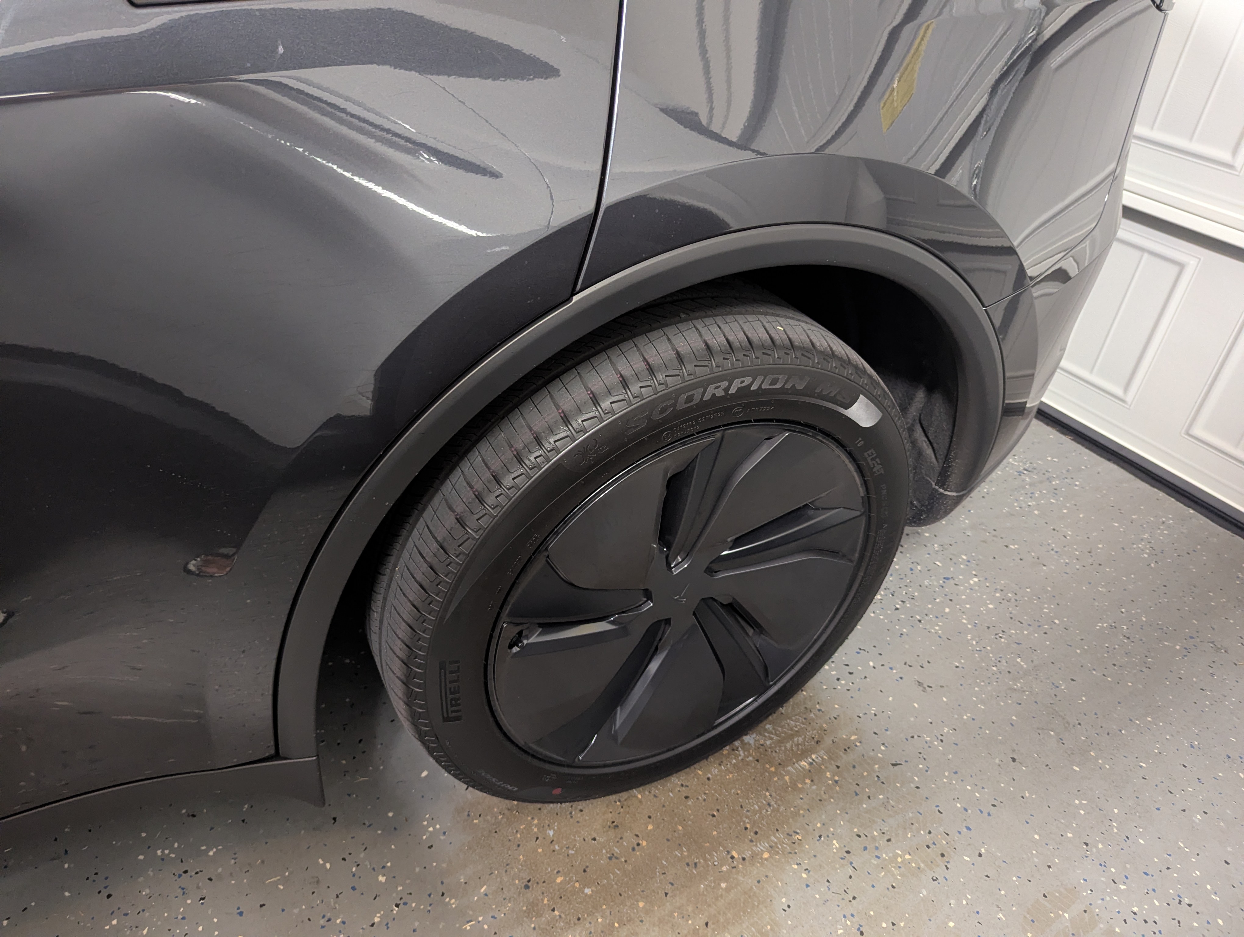 Used 2026 Tesla Model Y AWD image 12
