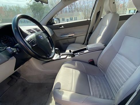 Used 2009 Volvo S40 2.4i image 5