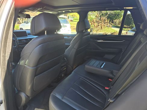 Used 2017 BMW X5 xDrive35i image 9