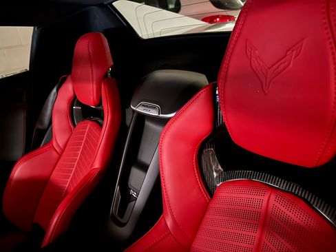 Used 2023 Chevrolet Corvette Stingray Premium Conv w/ Battery Protection Package image 20