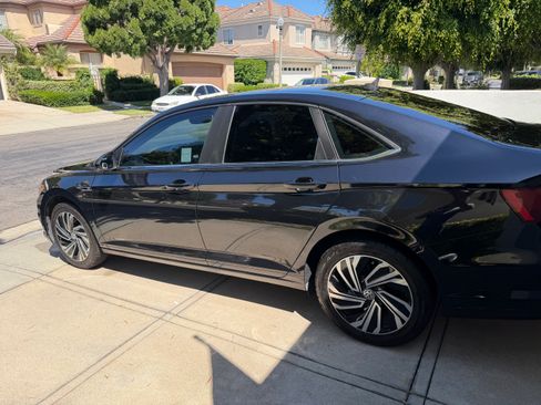 Used 2020 Volkswagen Jetta SEL FWD image 5