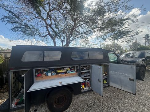 Used 2005 Ford E-350 and Econoline 350 Super Duty image 5